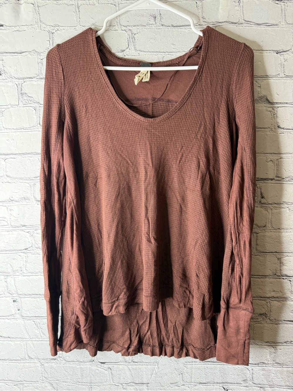 Free People Waffle Knit V-Neck Long Sleeve Top - Mauve Brown fig size xs